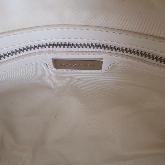 Banana Republic red barrel leather tootsie Handbag - Picture 9 of 10